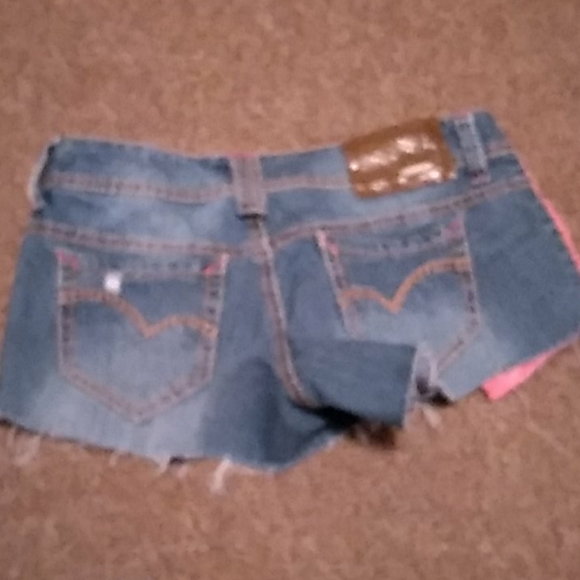 Shorts - Picture 2 of 2